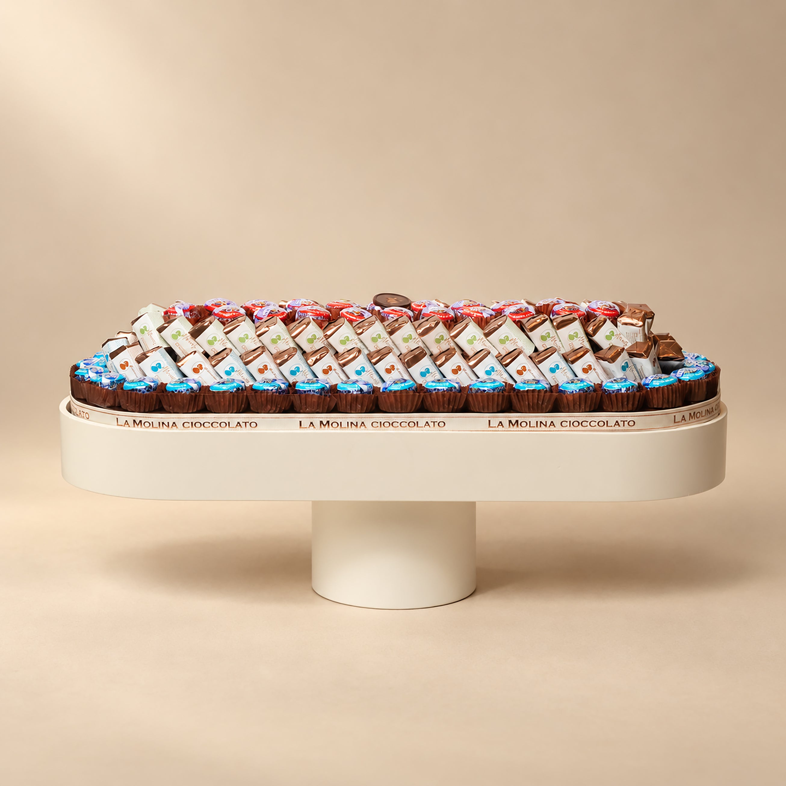Oval with base Tray